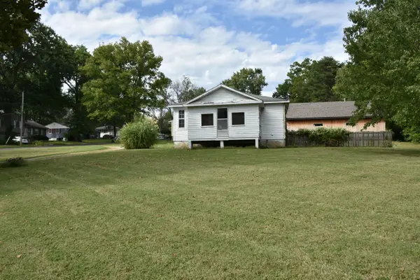 2103 E Walnut St, COLUMBIA, MO 65201