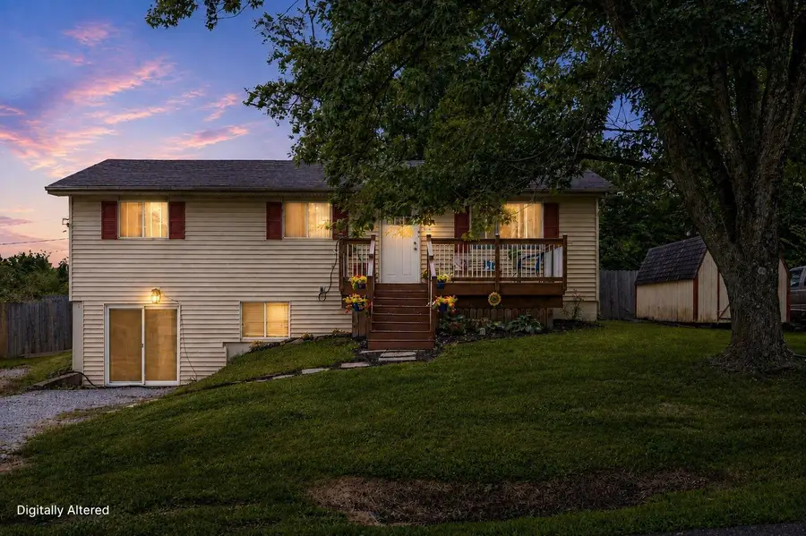 4270 E Hillcrest Dr, Columbia, MO 65202 - #2