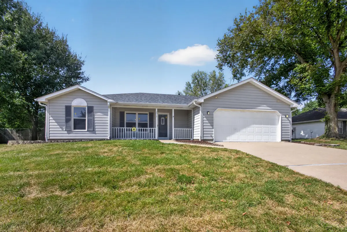 2013 Osage Dr, Columbia, MO 65202 - #1