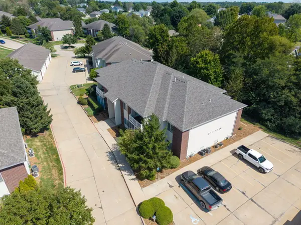 1100 Kennesaw Ridge Rd #1003, COLUMBIA, MO 65202