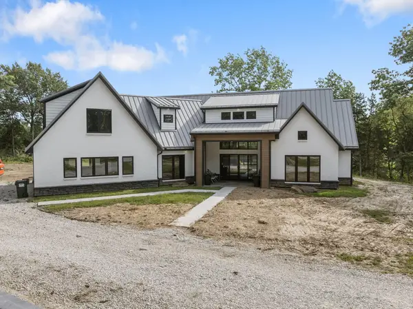 18550 Cantrell Dr, BOONVILLE, MO 65233