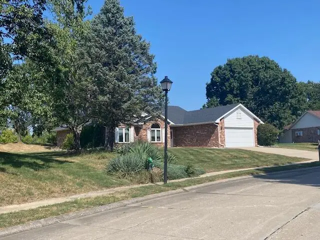 1807 Bluff Pointe Dr, Columbia, MO 65201 - #2