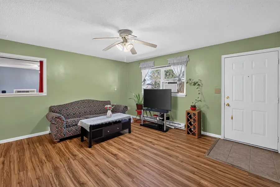 6 Cardinal Ct, Columbia, MO 65203 - #2