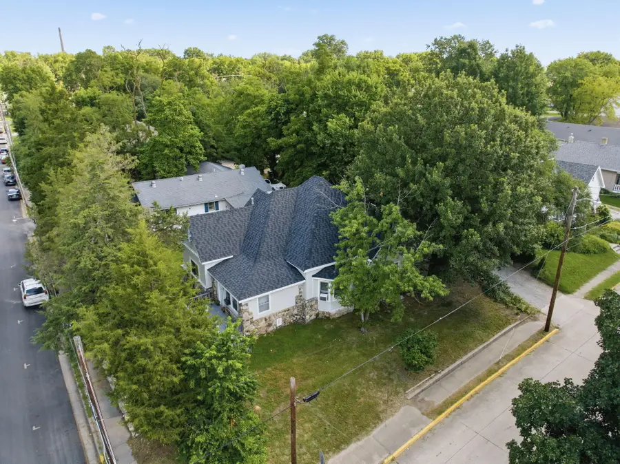 300 Ripley St, Columbia, MO 65201 - #3