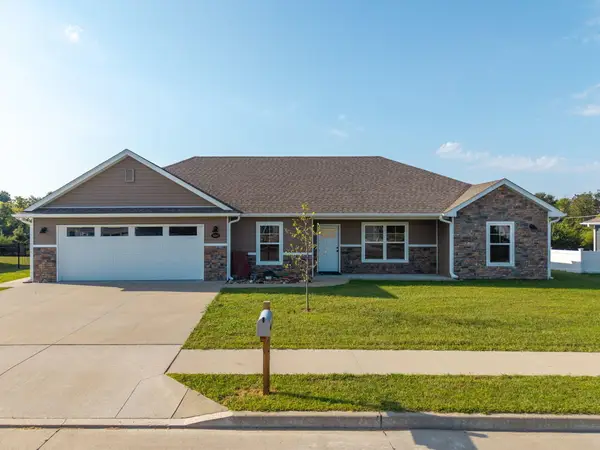 5180 Democracy Dr, ASHLAND, MO 65010