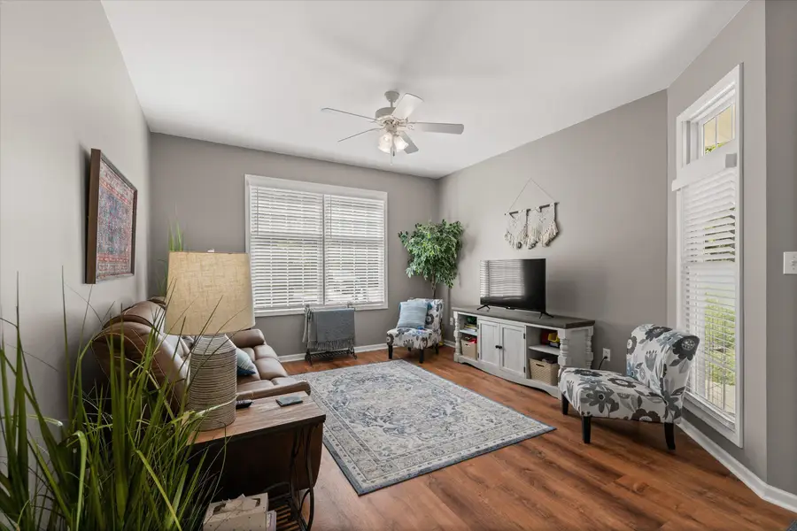 1805 Scarborough Dr, Columbia, MO 65201 - #2