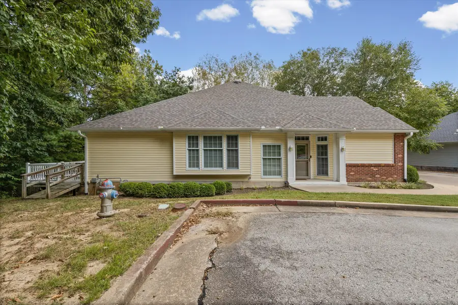 1805 Scarborough Dr, Columbia, MO 65201 - #3