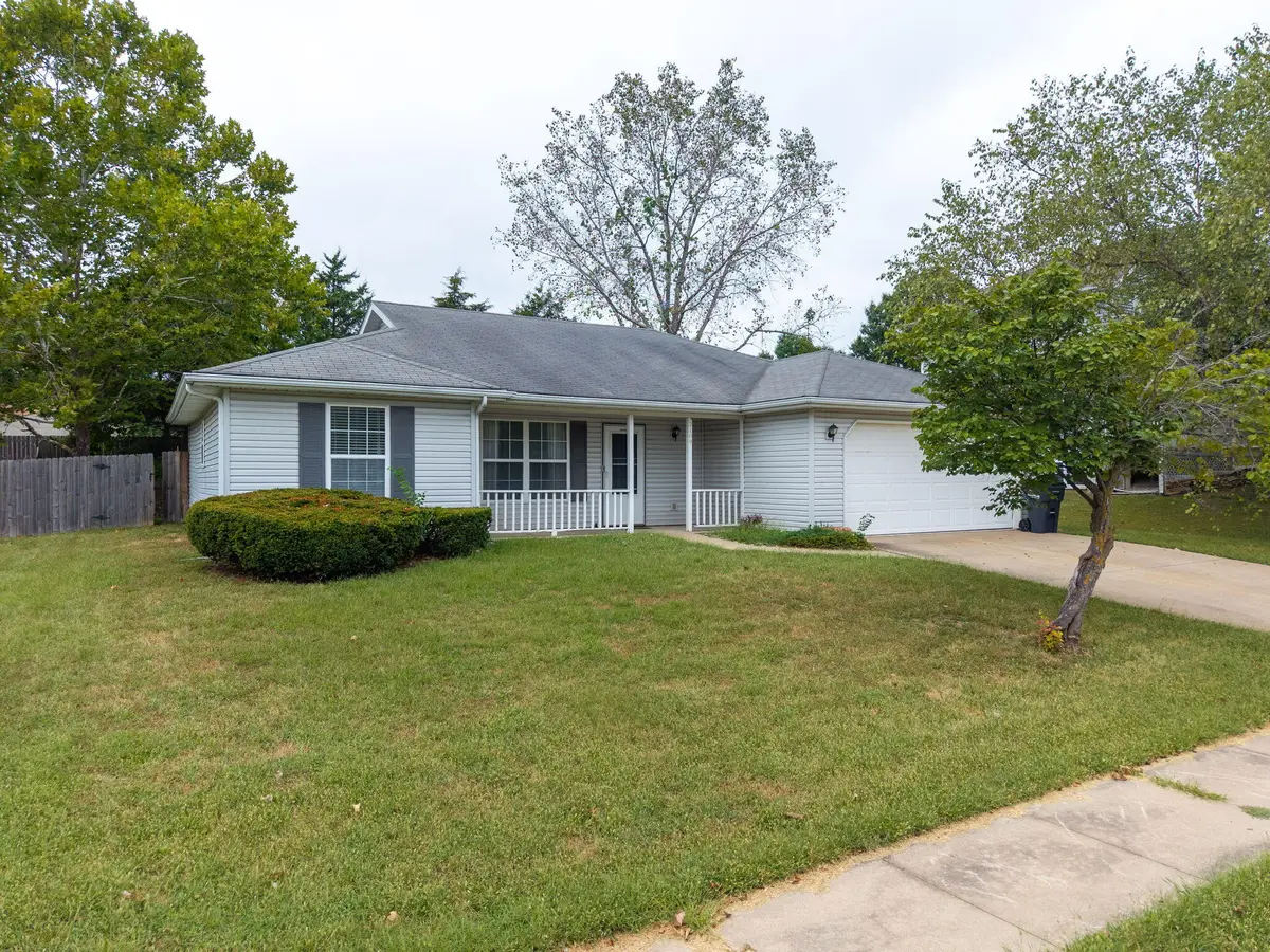 2109 Osage Dr, Columbia, MO 65202 - #1