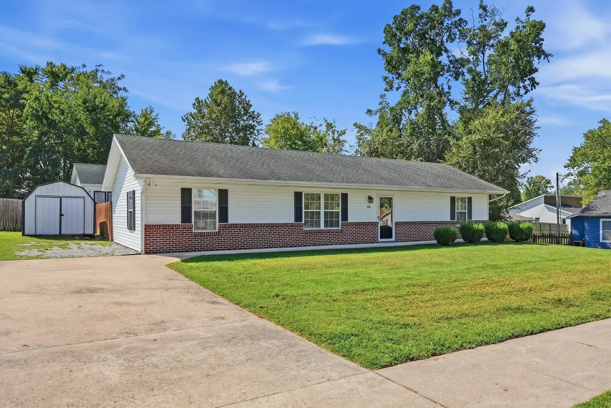 206 Ash St, Ashland, MO 65010 - #1