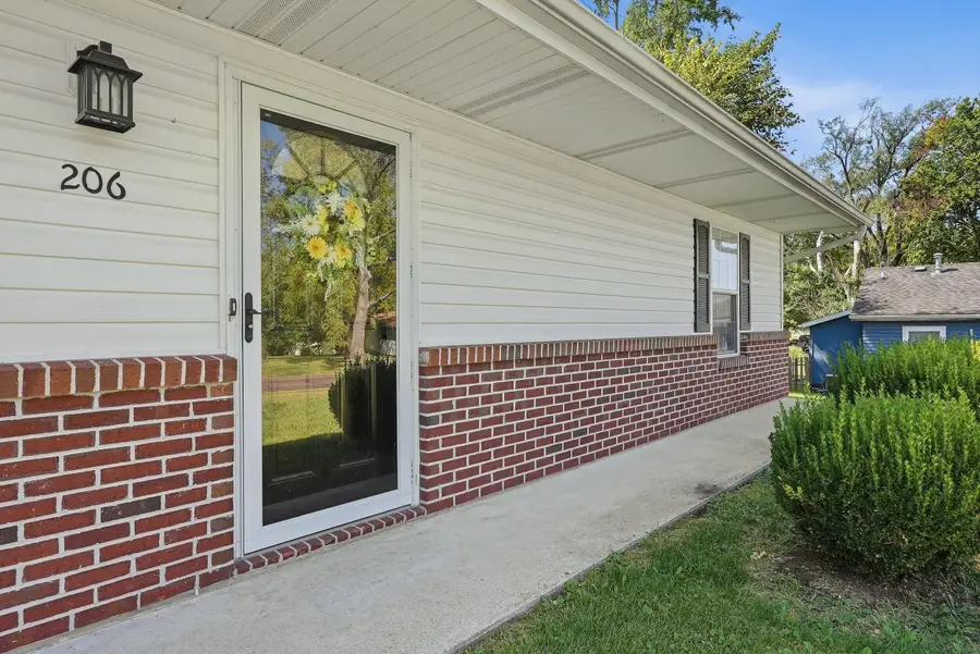 206 Ash St, Ashland, MO 65010 - #2