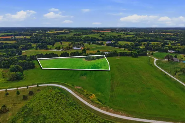 LOT 49 Meadowlake Ln, FAYETTE, MO 65248