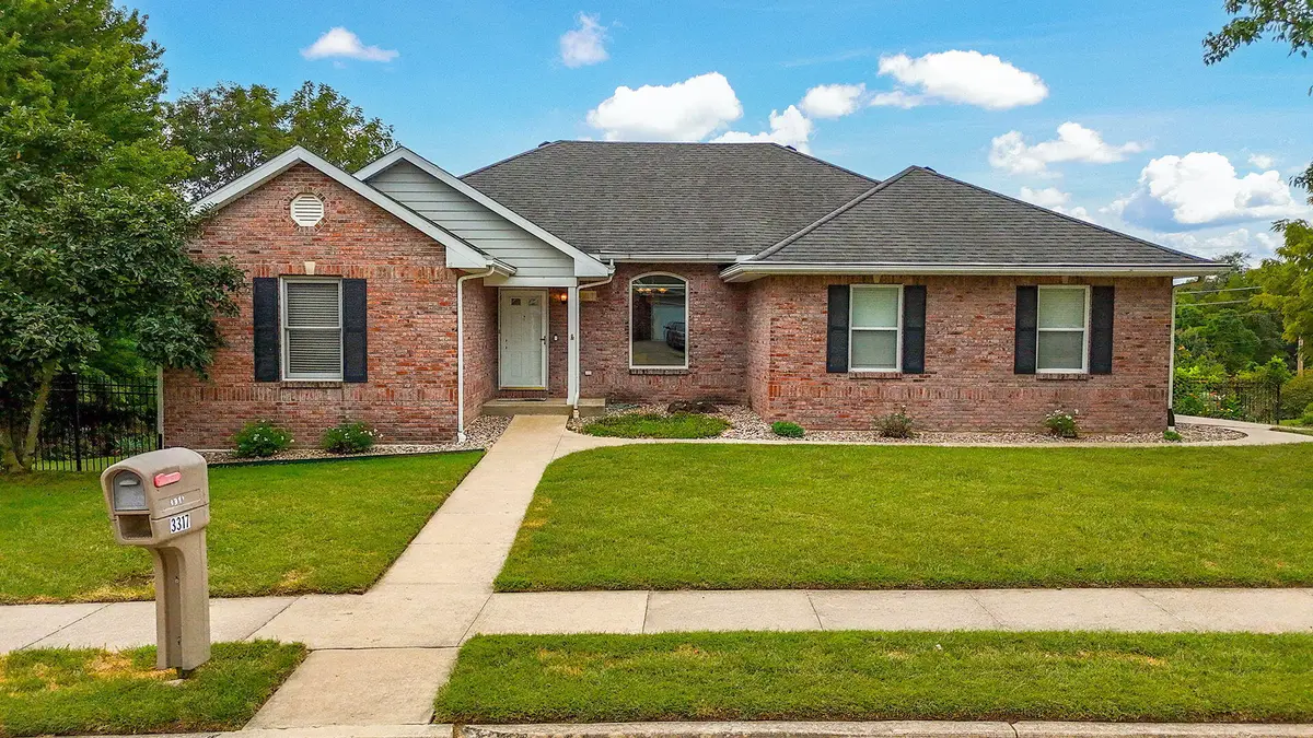 3317 Appalachian Dr, Columbia, MO 65203 - #1