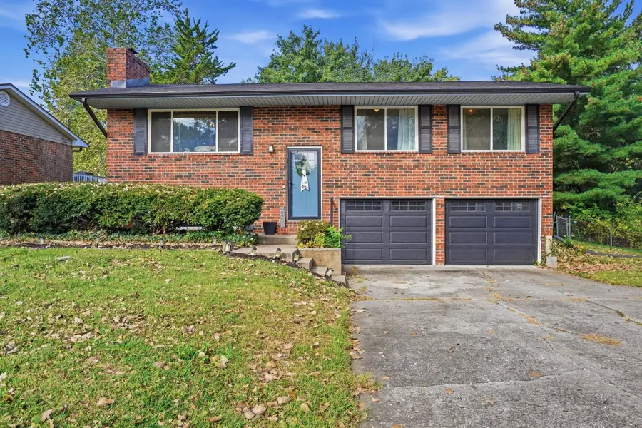2905 Lynnwood Dr, Columbia, MO 65203 - #2