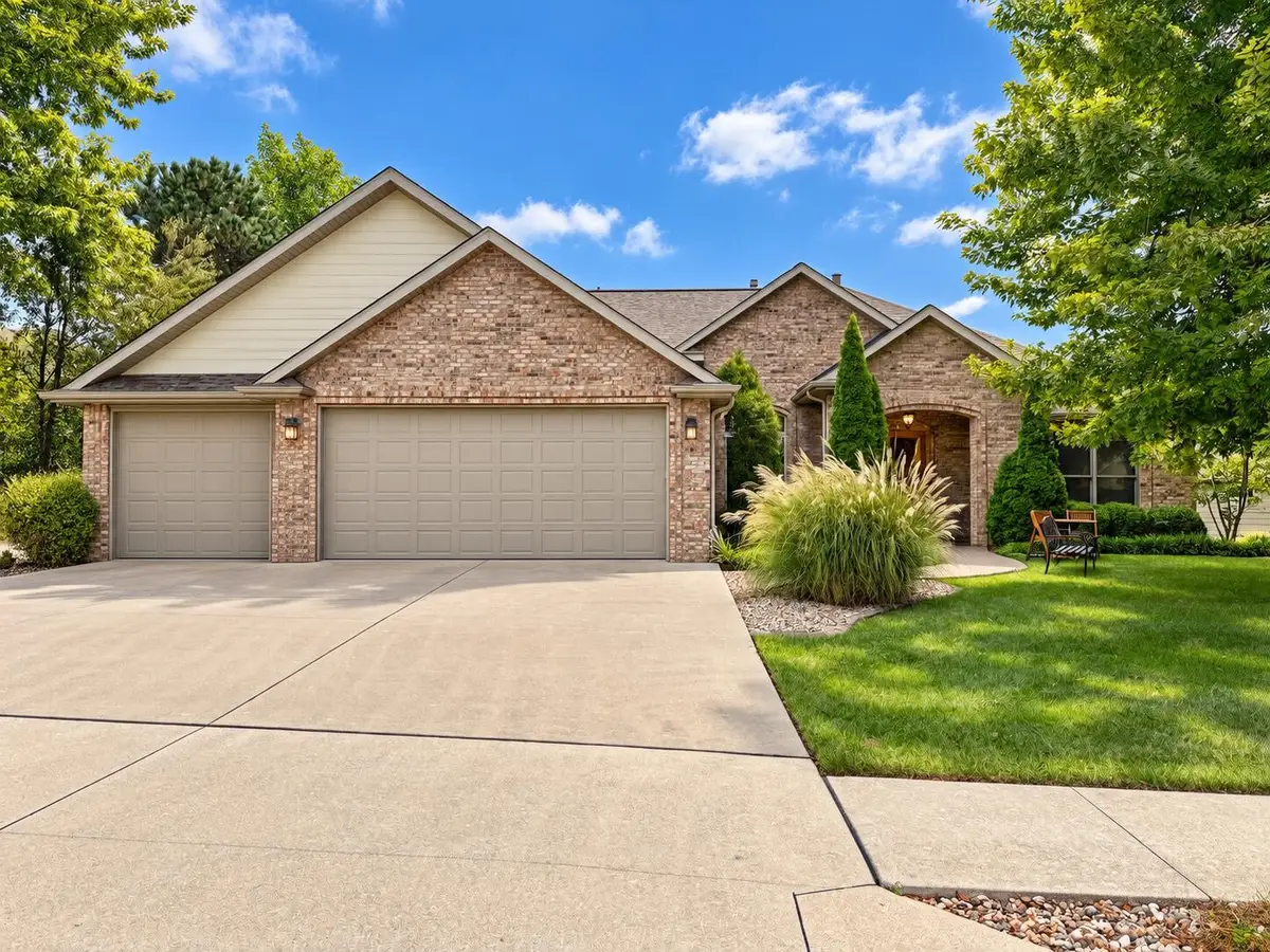 5407 Thornbrook Pky, Columbia, MO 65203 - #1