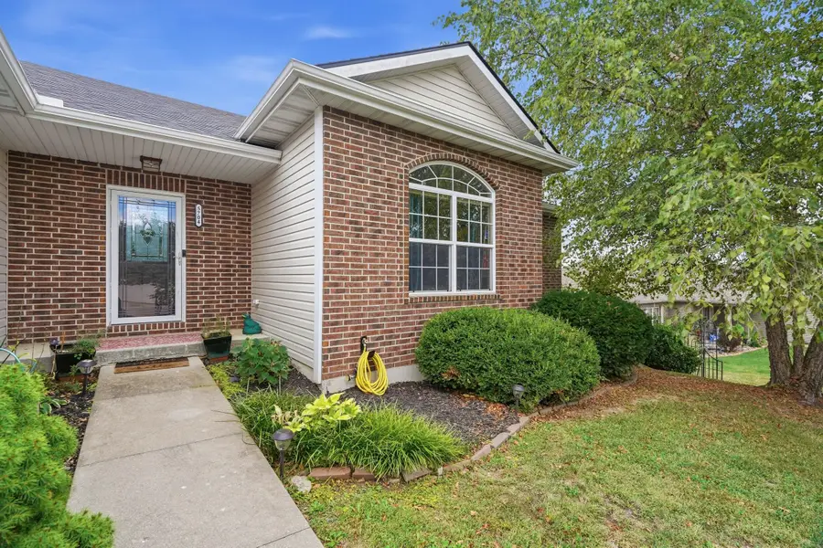 5704 Redwing Dr, Columbia, MO 65202 - #2