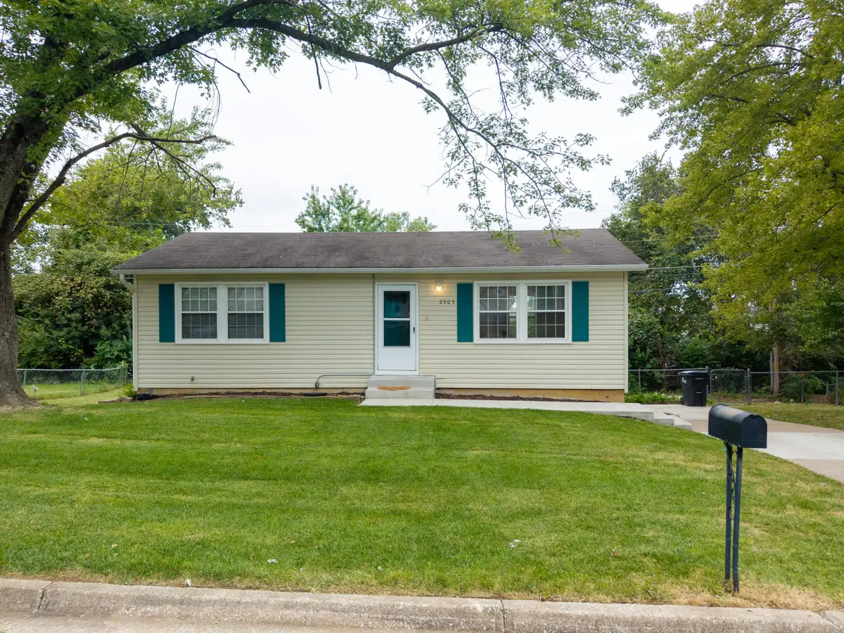 2505 Glenn Dr, Columbia, MO 65202 - #1