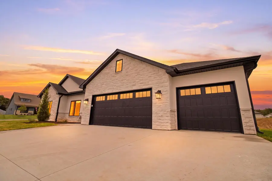 4313 Stone Mountain Pky, Columbia, MO 65201 - #2
