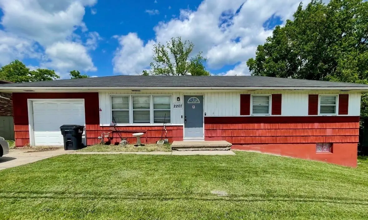 2207 Clark Ln, Columbia, MO 65202 - #1