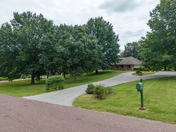 2870 W Mill Creek Terr, COLUMBIA, MO 65203