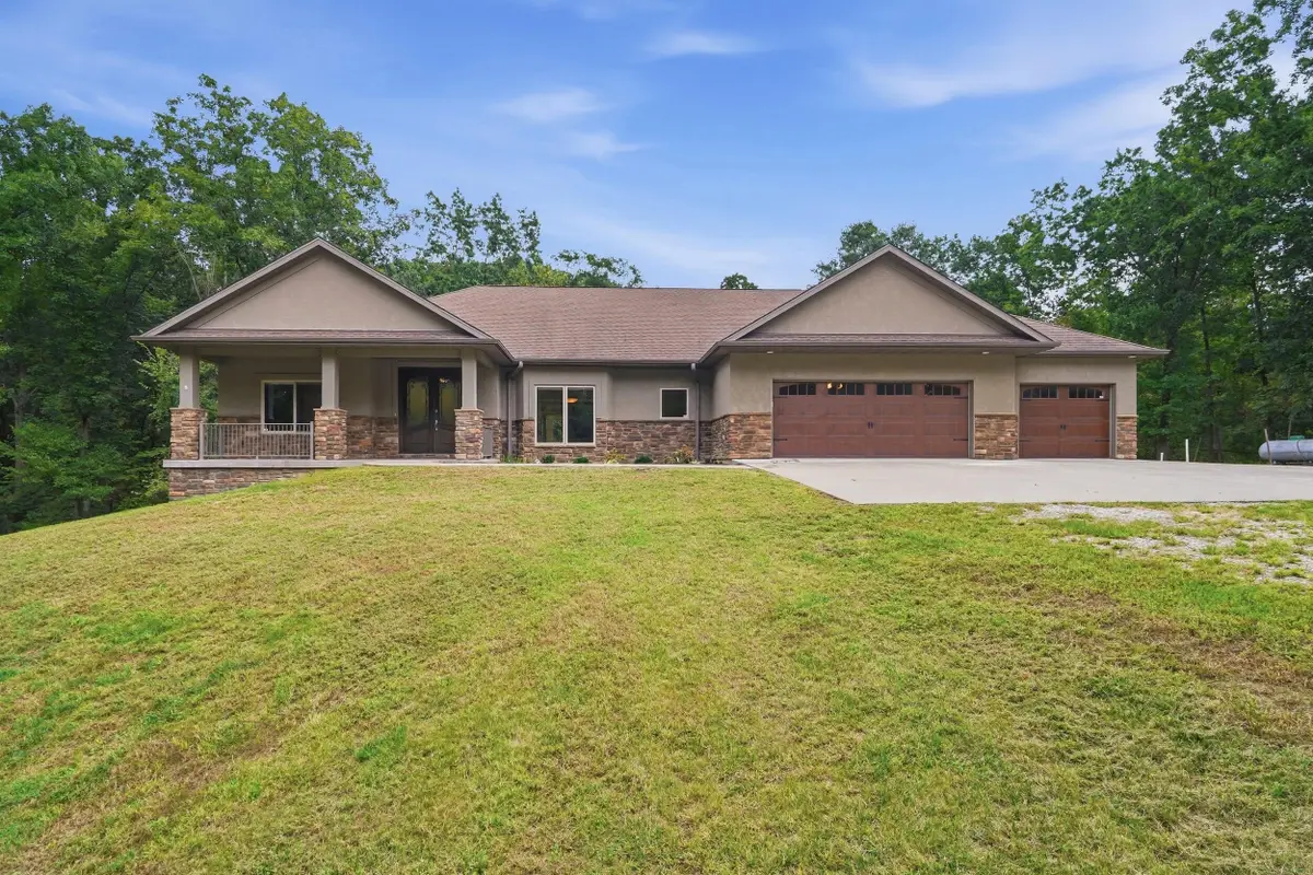 530 N Route O, Rocheport, MO 65279 - #1