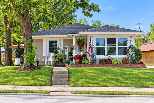 909 Grand St, FULTON, MO 65251