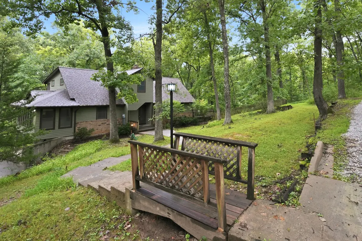 6701 N Bell Rd, Columbia, MO 65202 - #1