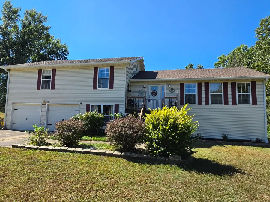 7951 N Marigold Ct, Columbia, MO 65202 - #3