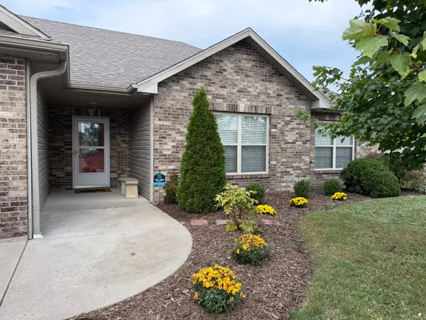 2603 Iron Gate Dr, COLUMBIA, MO 65202