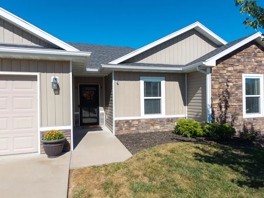 3307 Timber Run Dr, Columbia, MO 65203 - #2