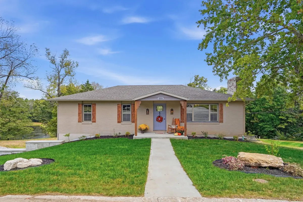 1500 N Mapleview Dr, Columbia, MO 65202 - #1