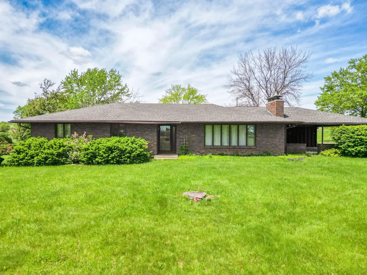 580 E Sexton St, Harrisburg, MO 65256 - #1