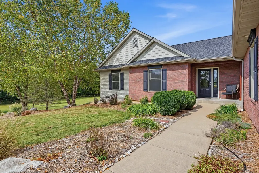 9325 E St Charles Rd, Columbia, MO 65202 - #3
