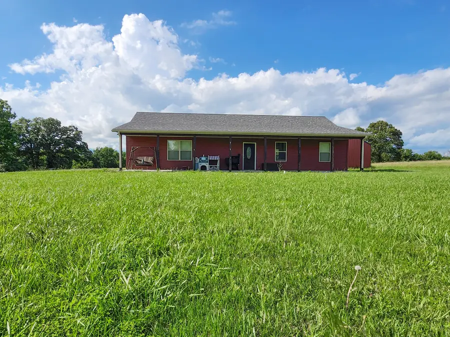 3592 County Road 1450, Moberly, MO 65270 - #2