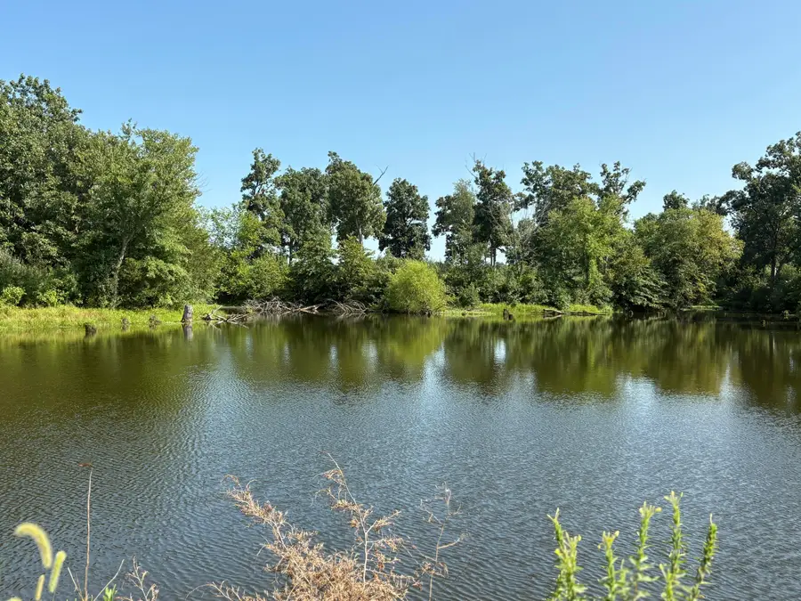 3592 County Road 1450, Moberly, MO 65270 - #3