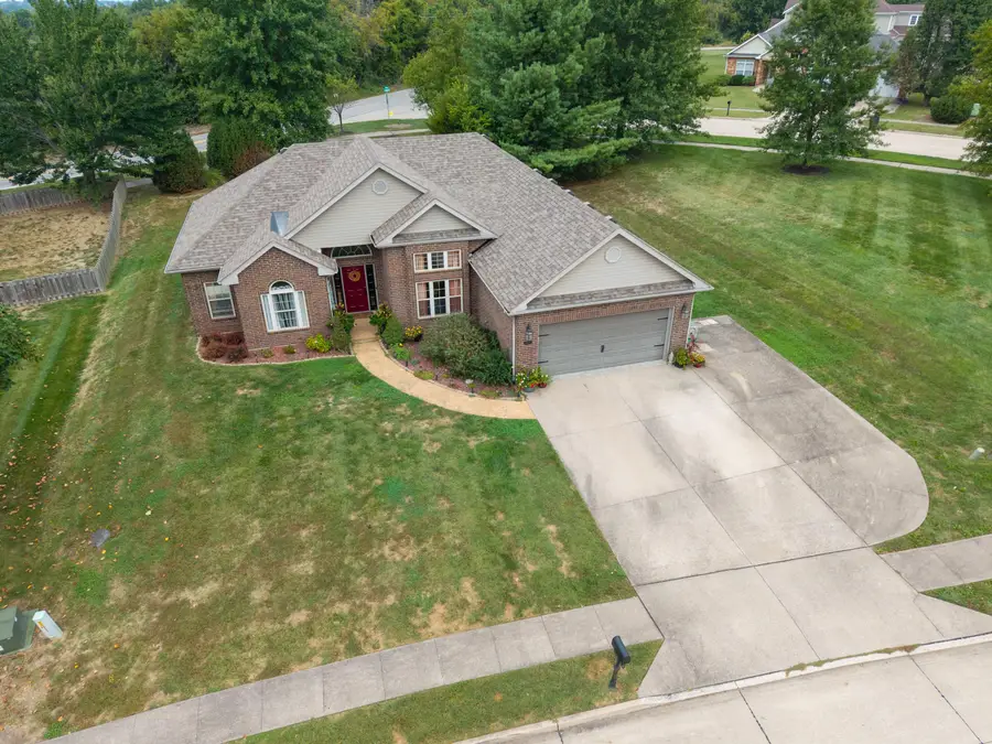 6403 Chelan Dr, Columbia, MO 65203 - #2