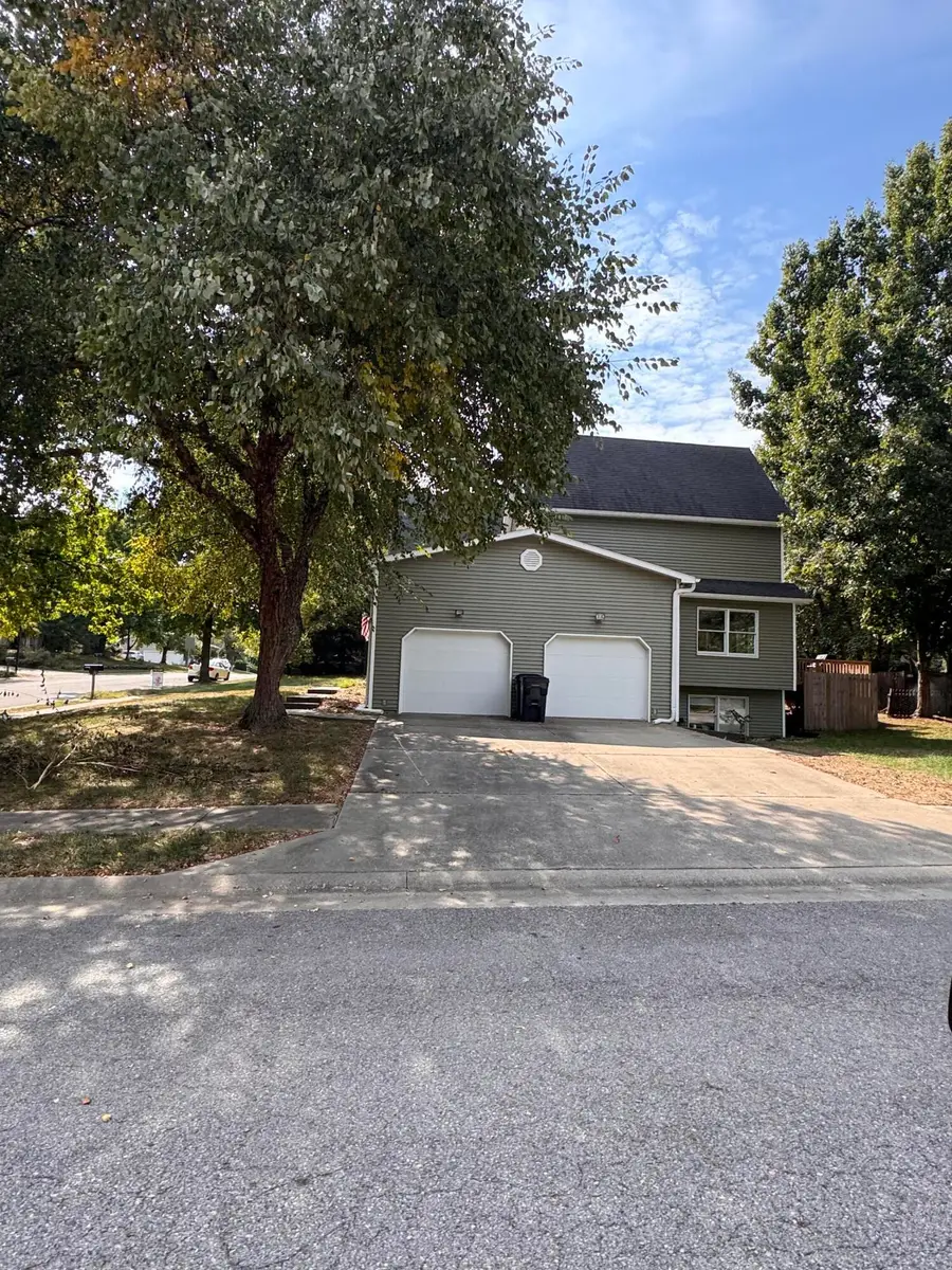 13 Bright Star Dr, Columbia, MO 65203 - #2