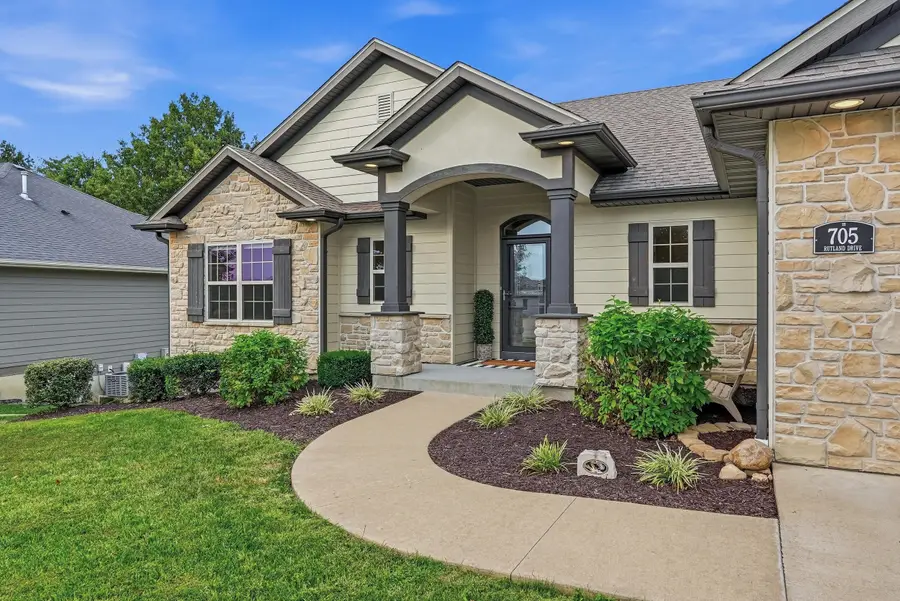 705 Rutland Dr, Columbia, MO 65203 - #3