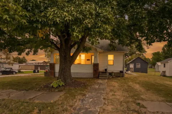 111 High St, JAMESTOWN, MO 65046