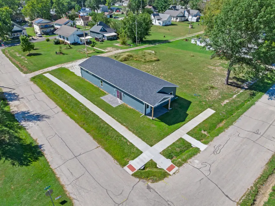 1000 Henry St, Moberly, MO 65270 - #2