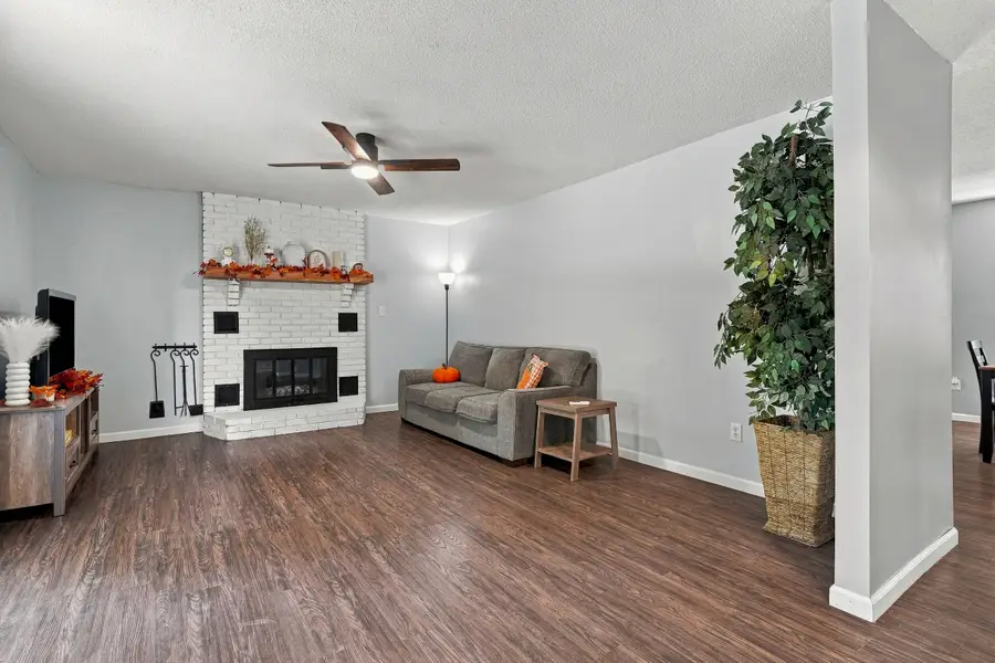 2024 S El Centro Ct, Columbia, MO 65201 - #3