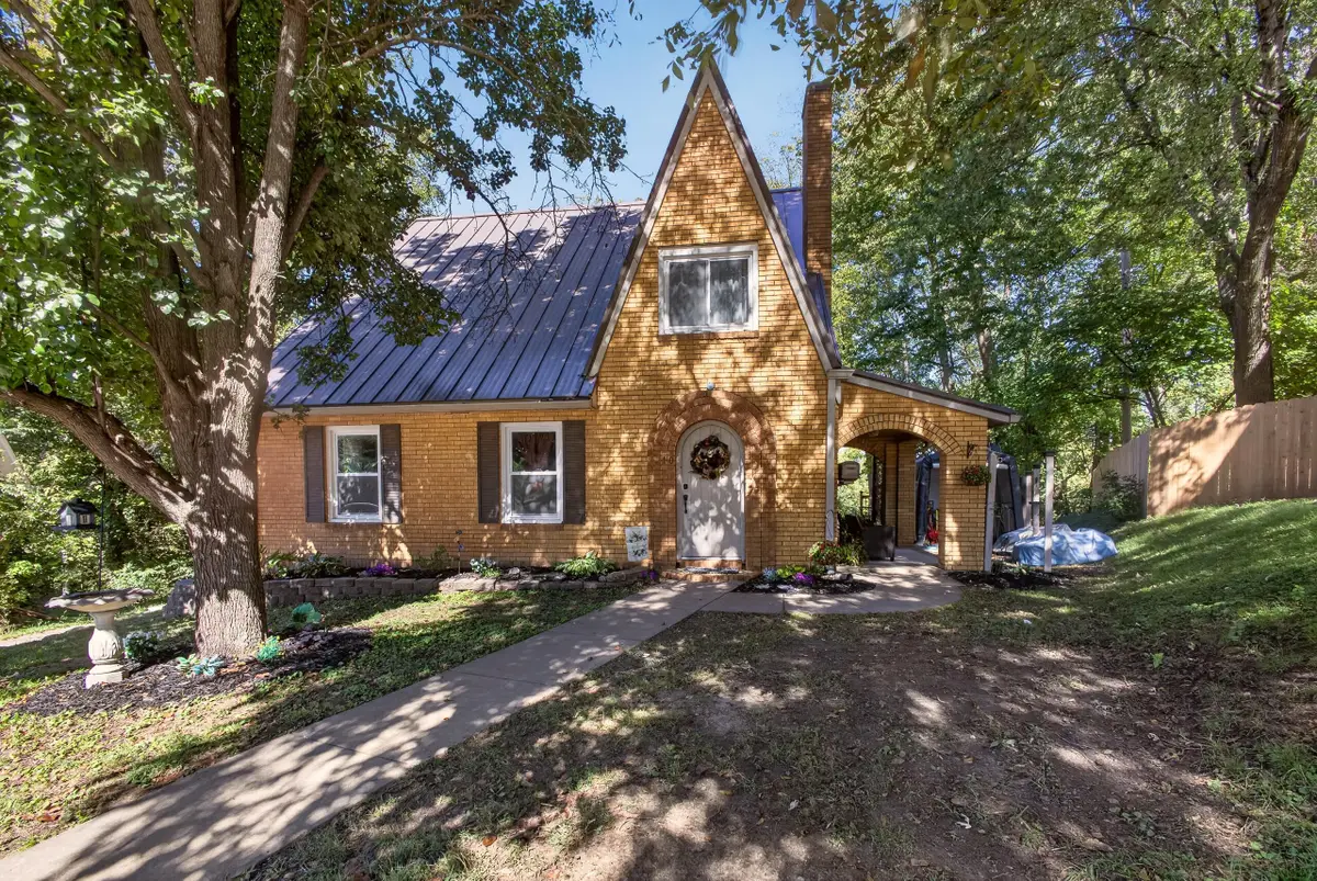 10 Riverside Dr, Boonville, MO 65233 - #1