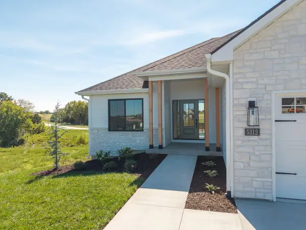 5312 Whisper Dr, COLUMBIA, MO 65203