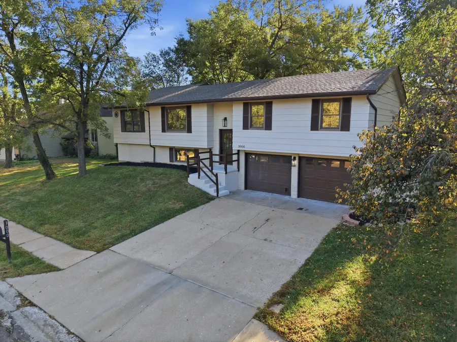 3000 Greenbriar Dr, Columbia, MO 65203 - #2