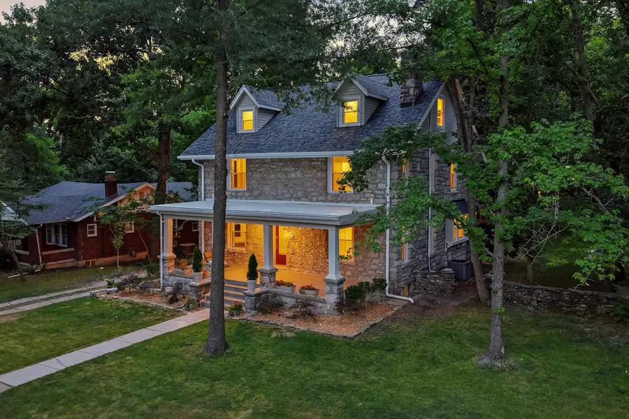 211 Westwood Ave, Columbia, MO 65203 - #3