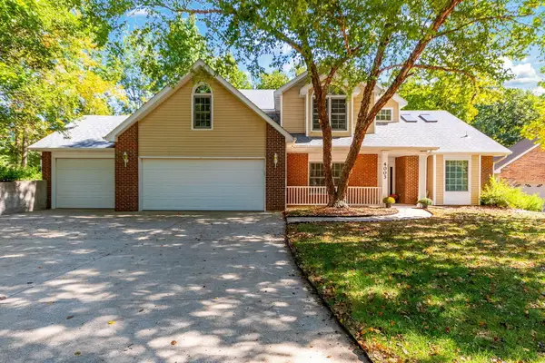 4003 Continental Ct, COLUMBIA, MO 65203