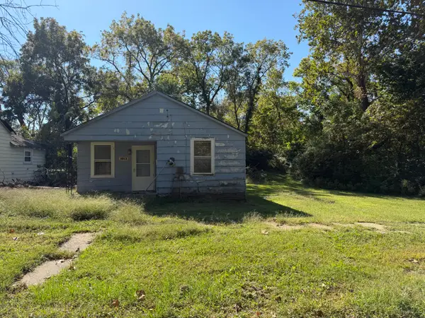1012 Franklin St, MOBERLY, MO 65270
