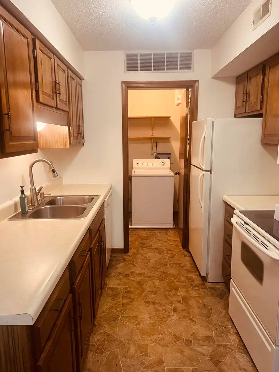 1885 N Waterfront Dr #A, Columbia, MO 65202 - #2