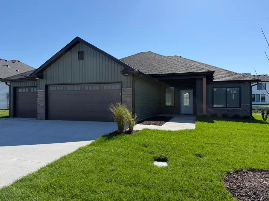 3516 Honey Shoal Dr, Columbia, MO 65202 - #3