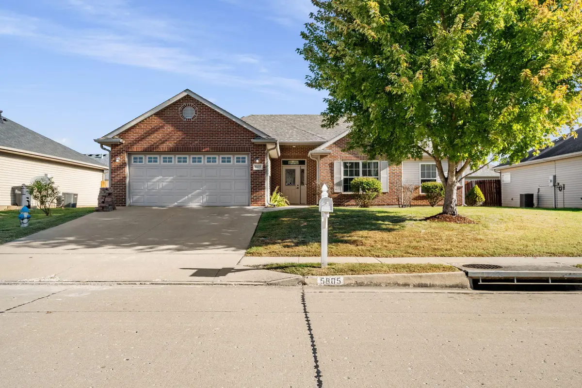5805 Freeport Way, Columbia, MO 65201 - #1
