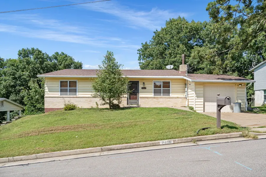 2406 Bluebird Dr, Jefferson City, MO 65109 - #3